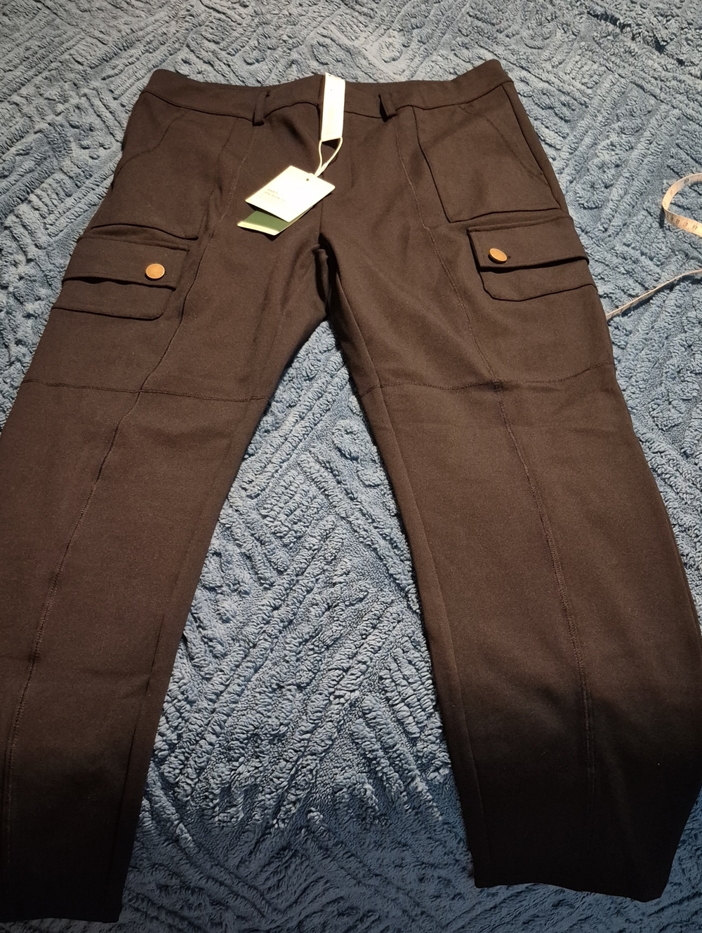 Halara Day Stretch High Waisted Zipper Cargo Pants Leggings Sz L NWT